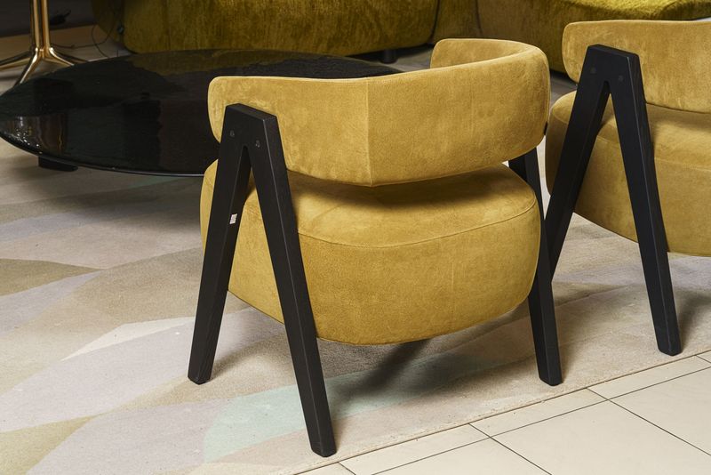 Poliform Кресло Loai CatX 05 cammello/Black Elm от Poliform