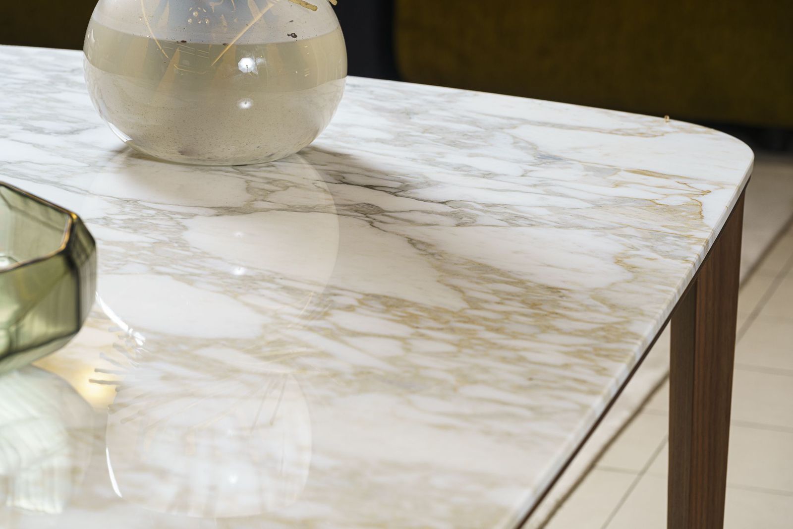 Poliform Стол Henry Calacatta Oro 240 от Poliform — в интерьере