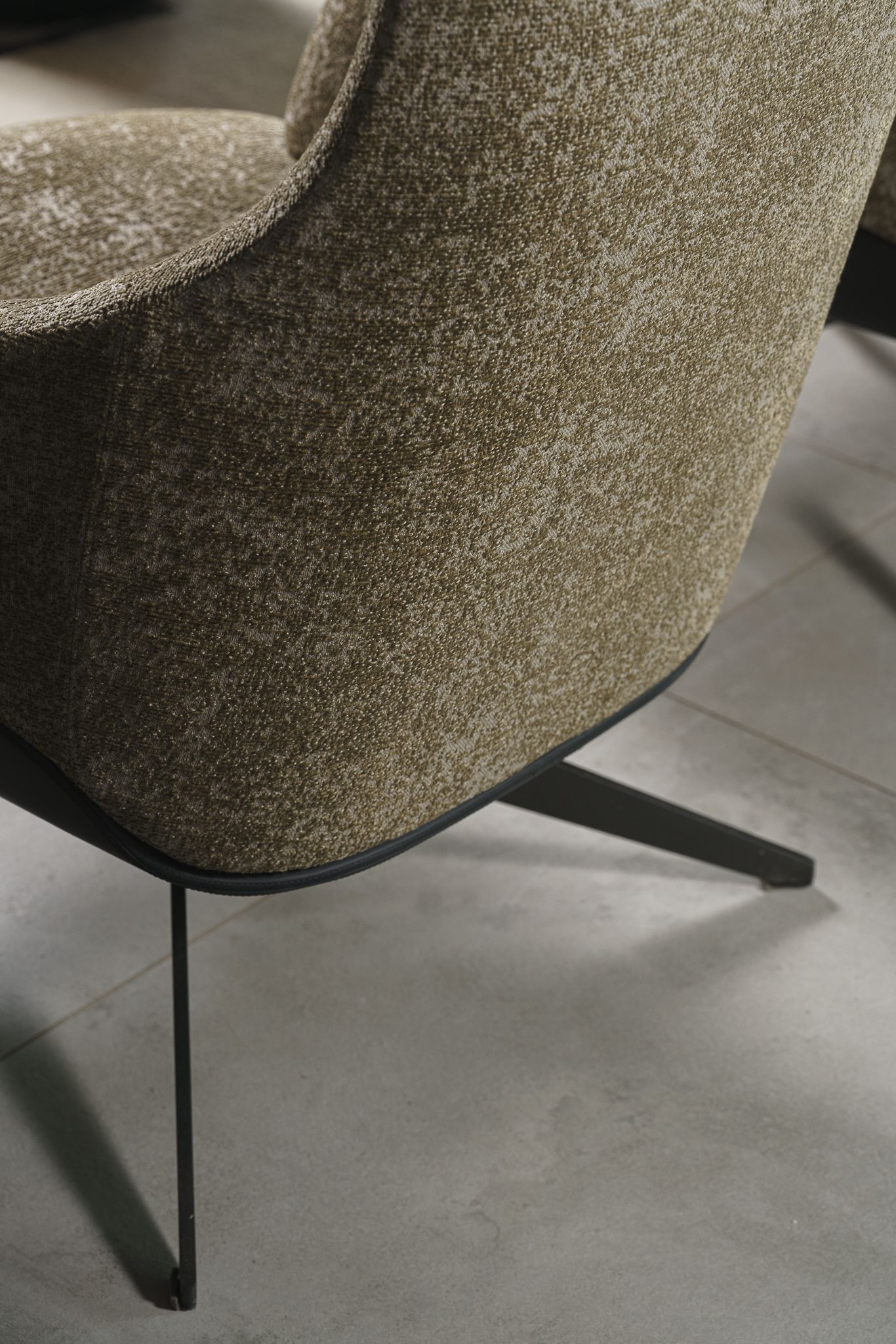 Molteni&C Кресло в ткани Kensington от Molteni & C — в интерьере