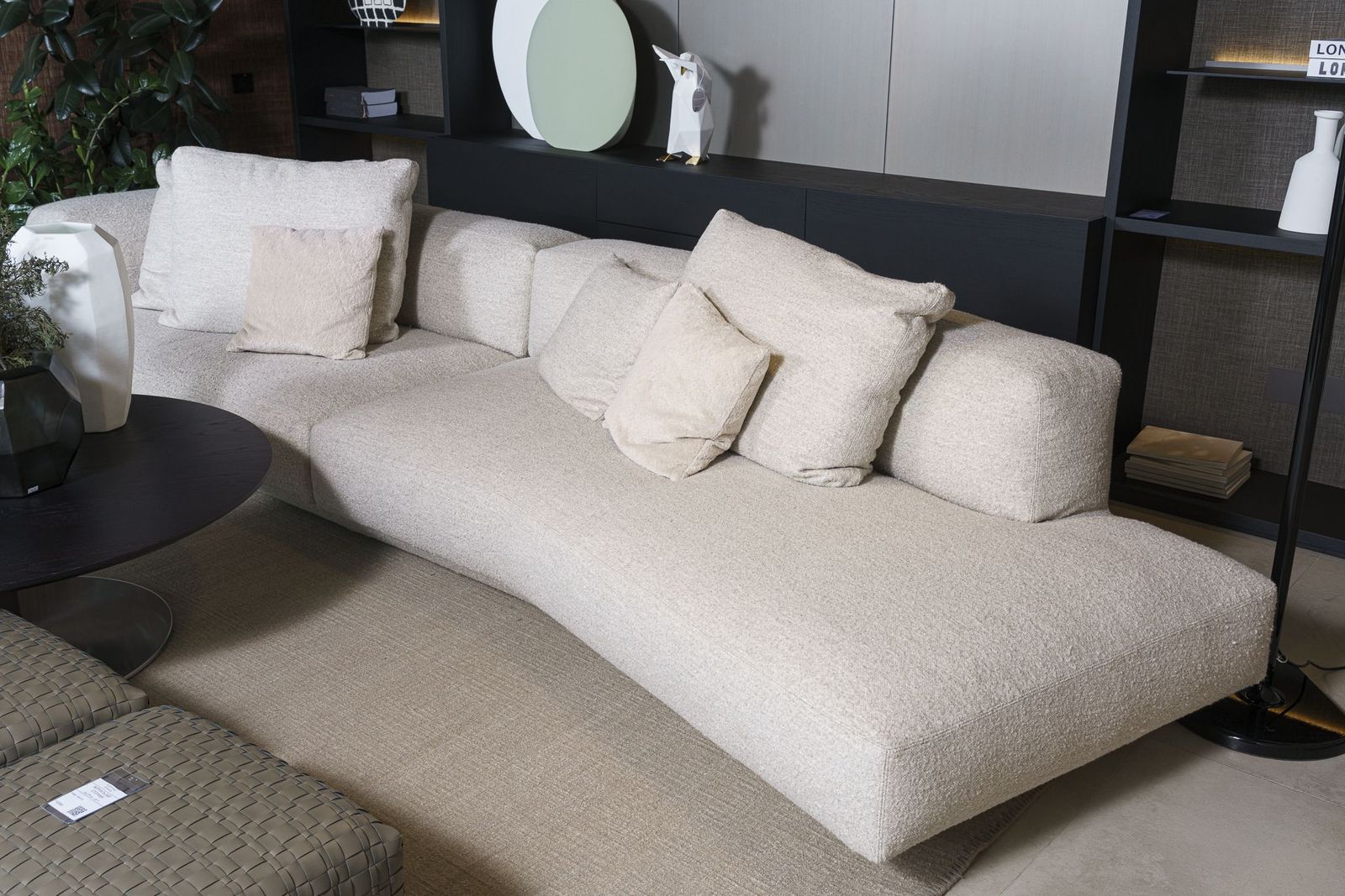 Flexform Двухмодульный диван Loungescape от Flexform — в интерьере