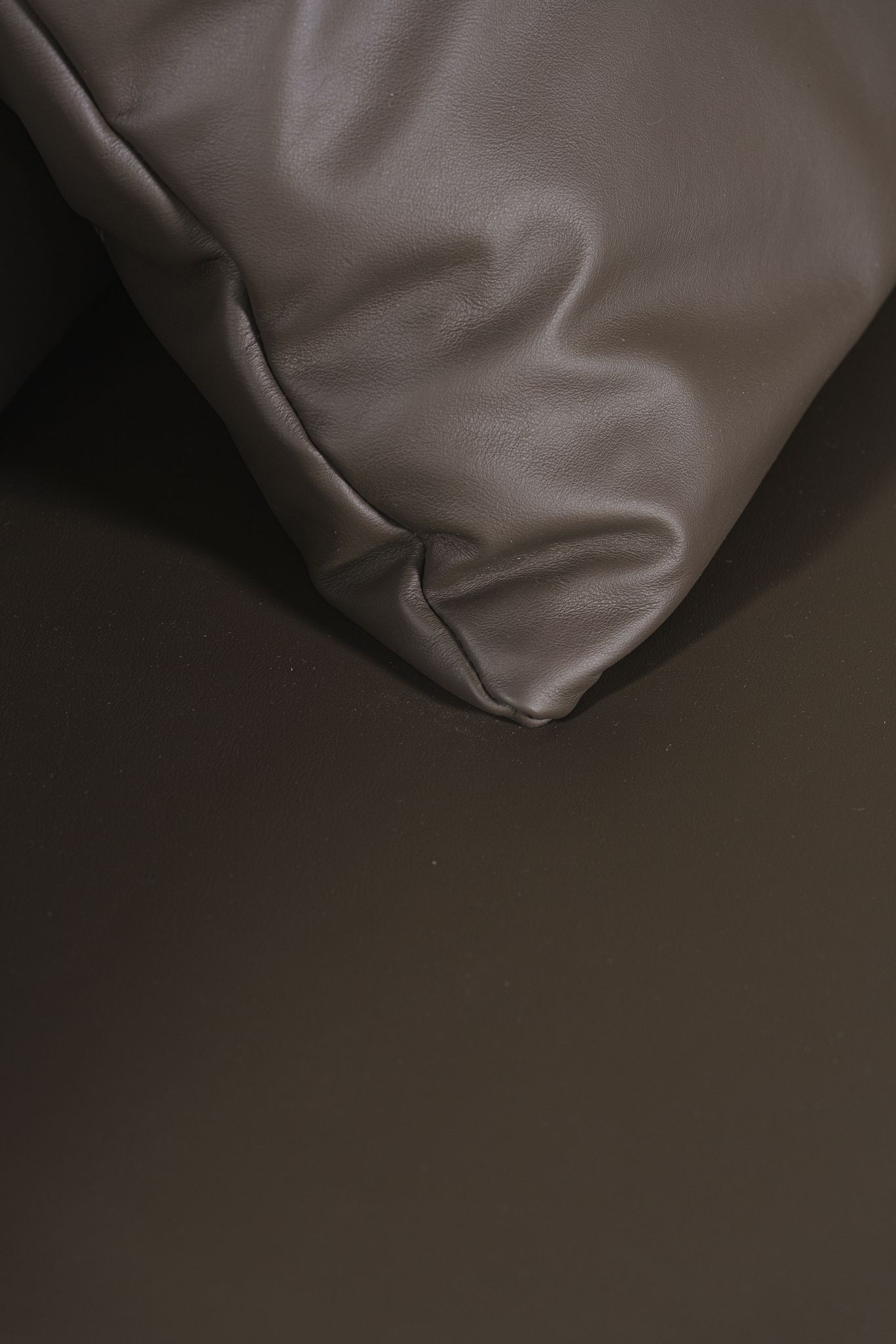 Flexform Диван Ginger brown от Flexform — в интерьере