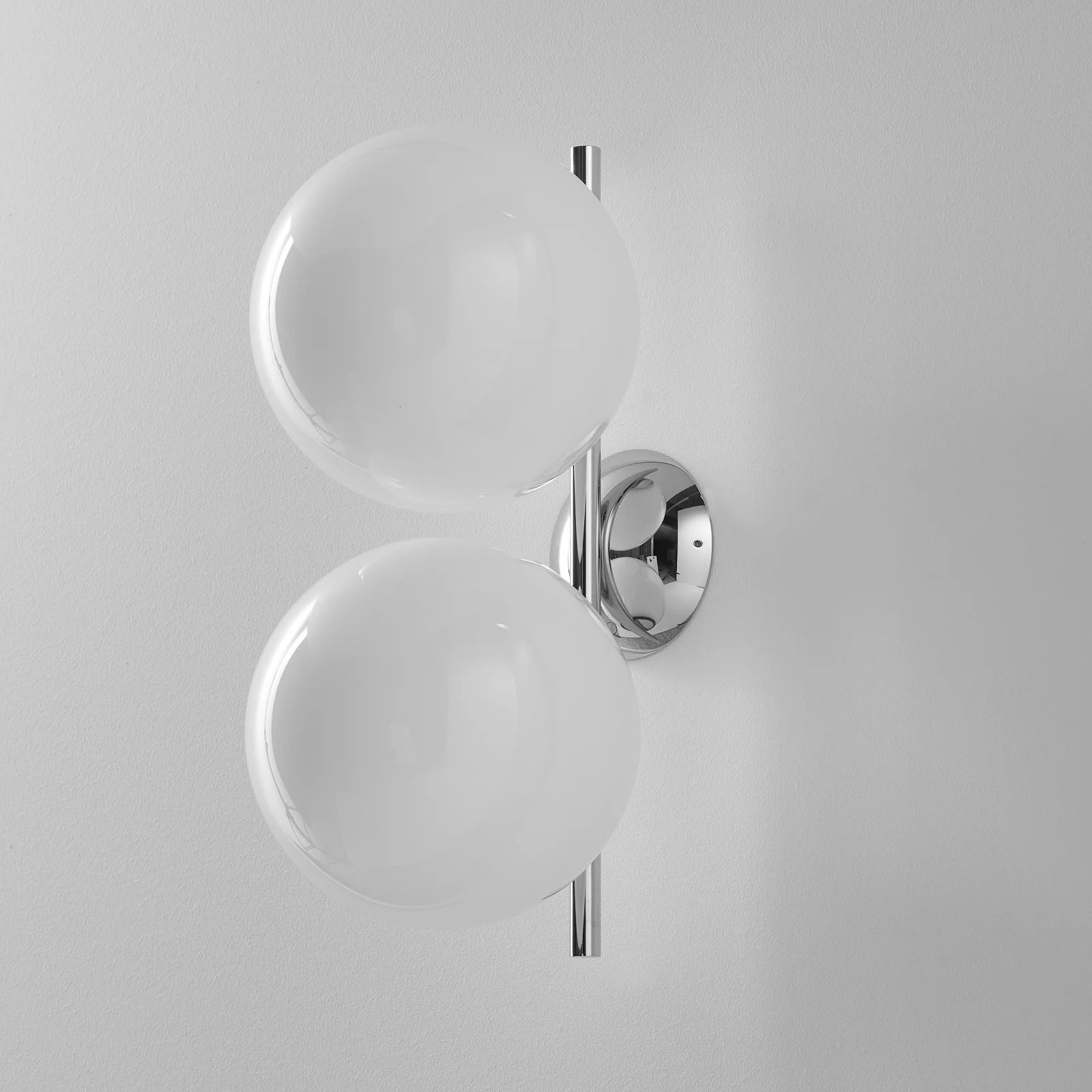 Flos Универсальный светильник iC/W1 Double F3157057 chrome от Flos — в интерьере