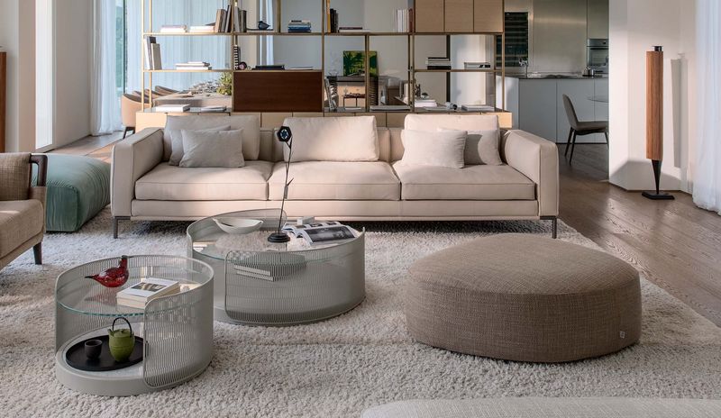 Flou Журнальный столик Chiaro Di Luna matt burnished/verde lepanto от Flou — в интерьере