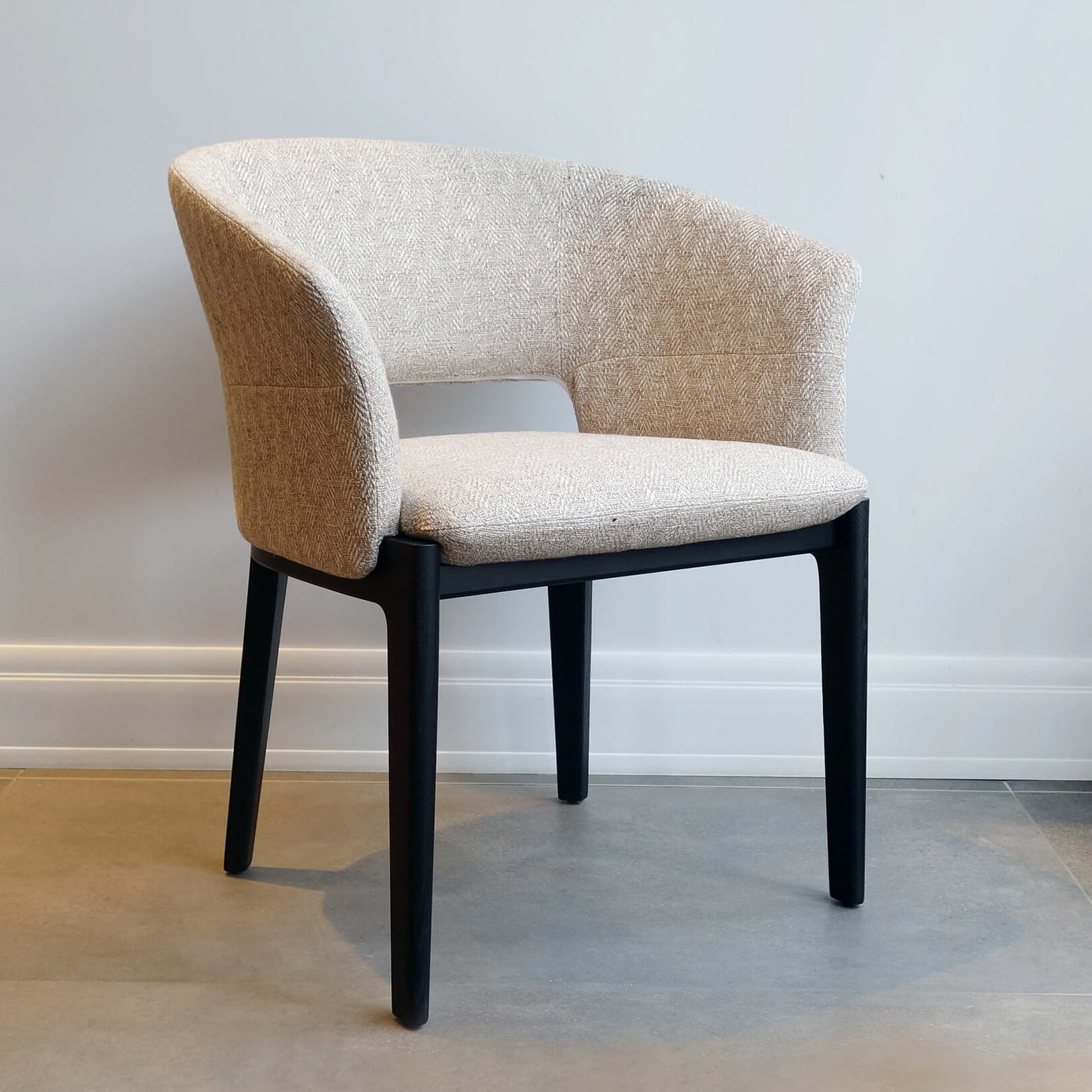 Molteni&C Стул в коже Devon DPL2 от Molteni & C — в интерьере
