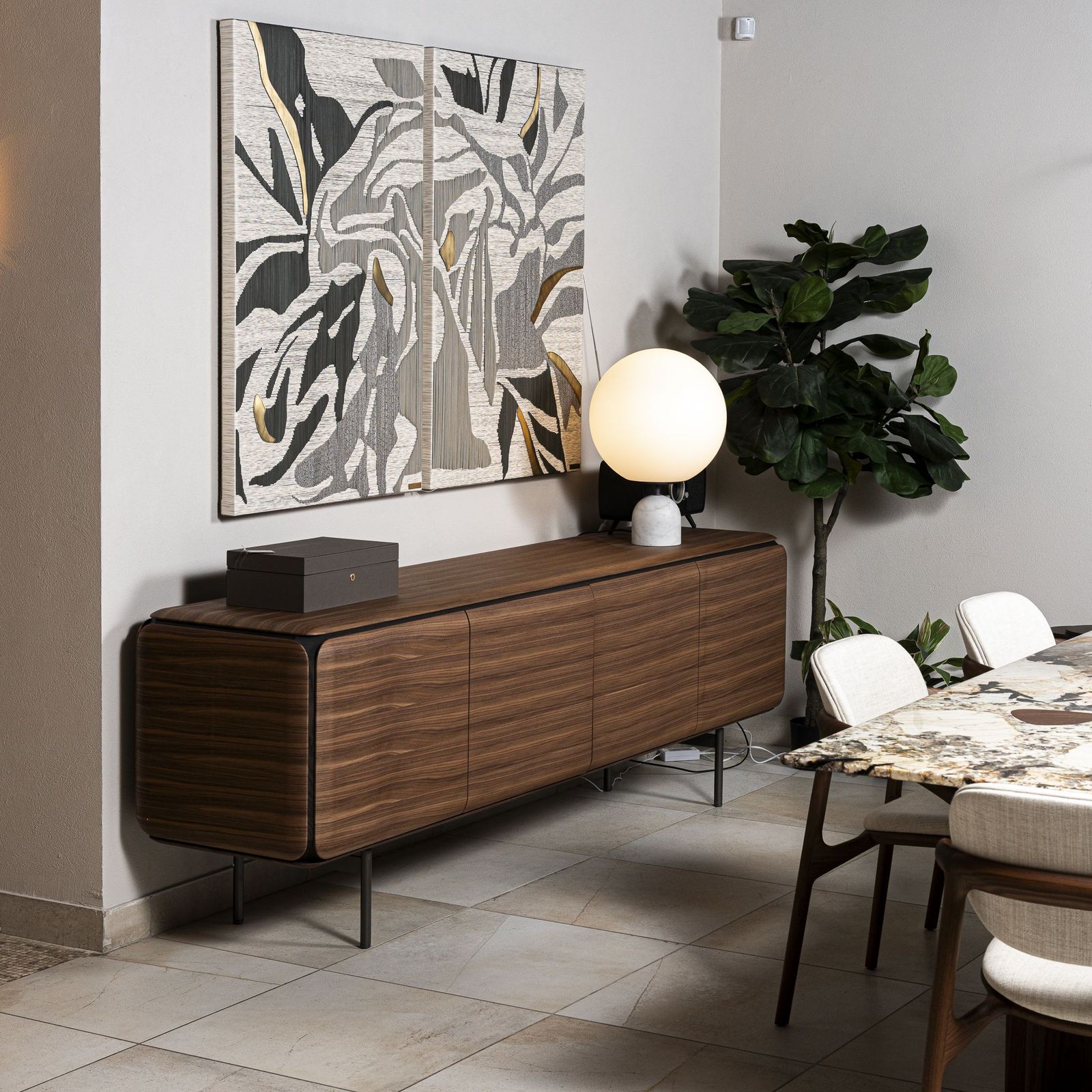 Porada Креденция Pebble Noce Canaletto от Porada — в интерьере