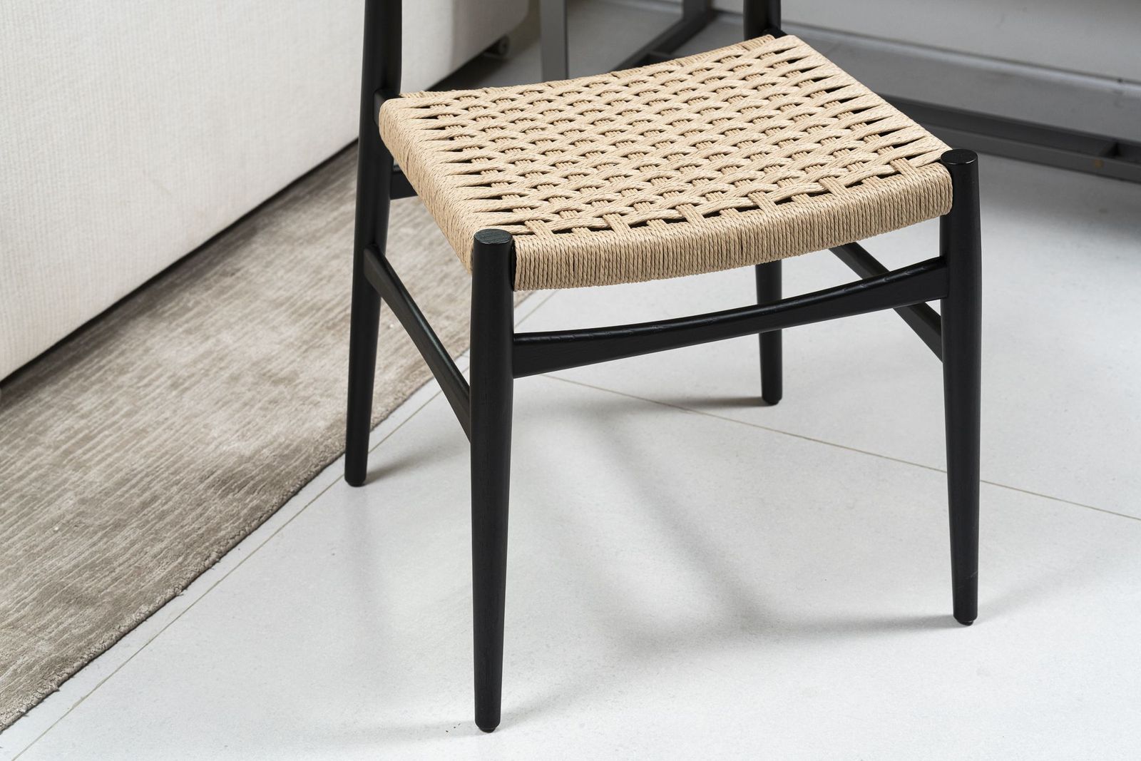 Rimadesio Стул Wabi Rovere nero от Rimadesio — в интерьере