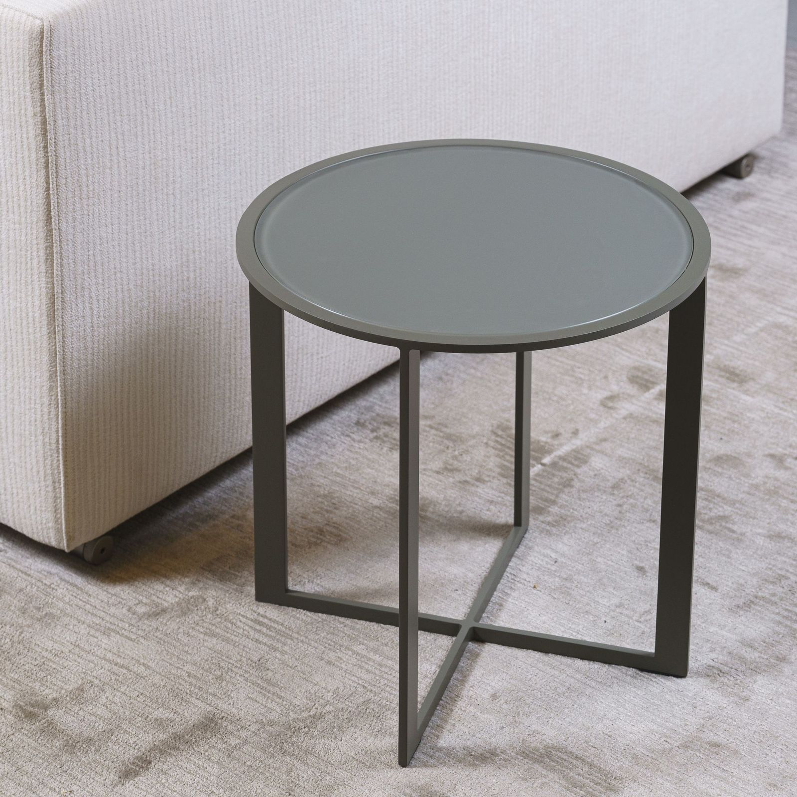 Rimadesio Журнальный столик Rialto Grigio artico от Rimadesio — в интерьере