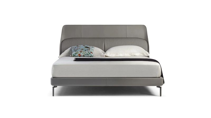 Poltrona Frau Кровать Coupe SC Chiffon/Kalahari Grey от Poltrona Frau
