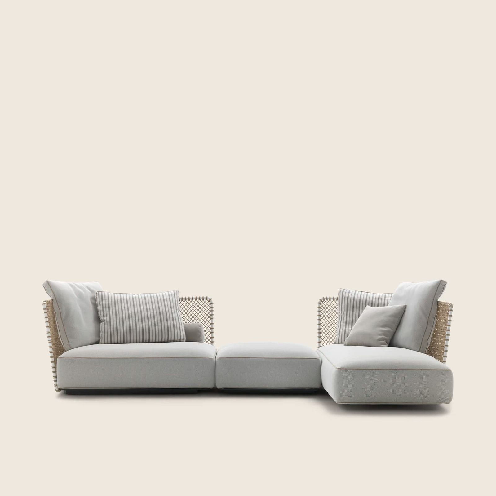 Flexform Уличный угловой диван Oasis от Flexform — в интерьере