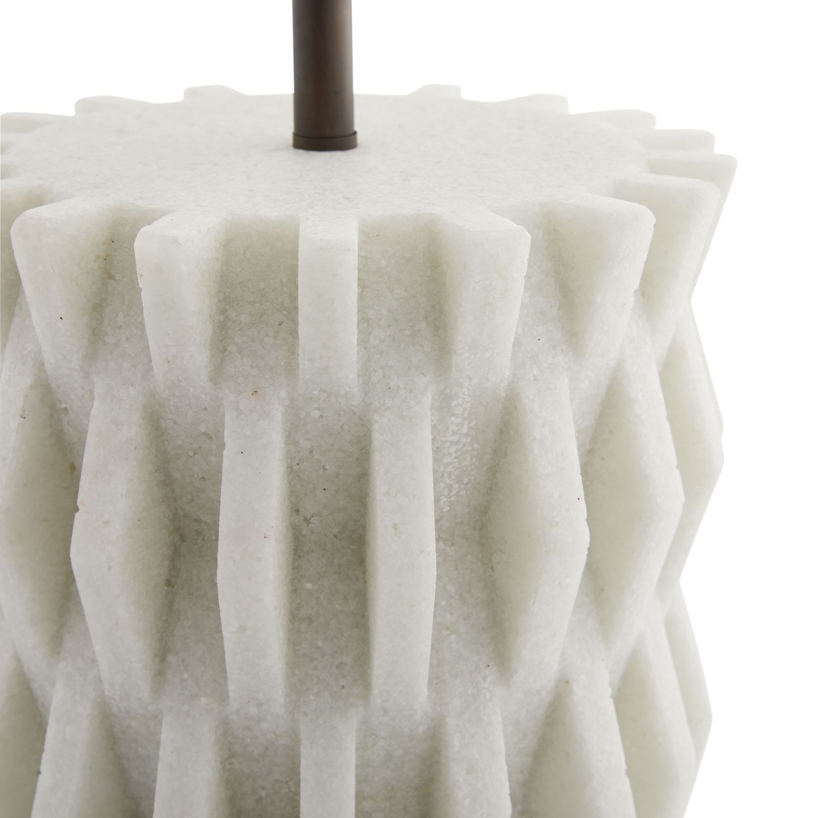 Arteriors Настольная лампа Nago от Arteriors — в интерьере
