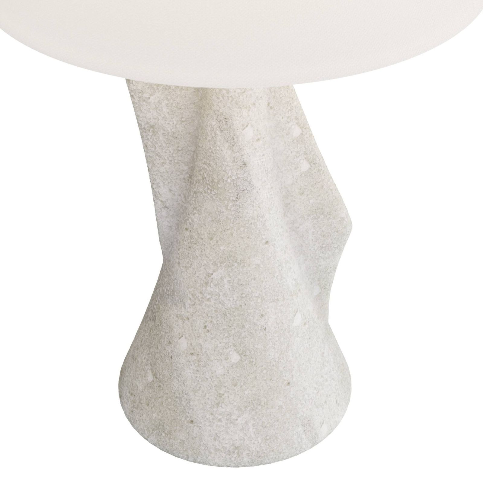 Arteriors Настольная лампа Bruce от Arteriors — в интерьере