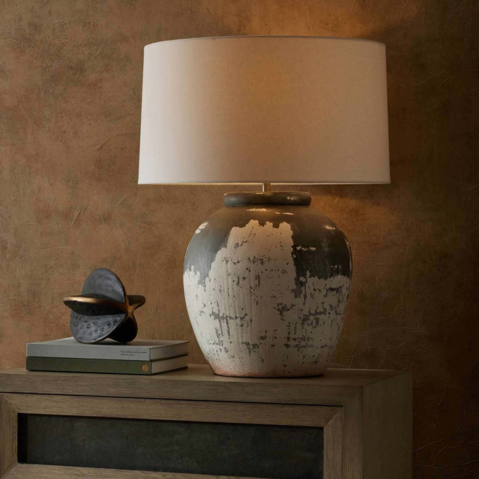 Arteriors Настольная лампа Yukon от Arteriors — в интерьере