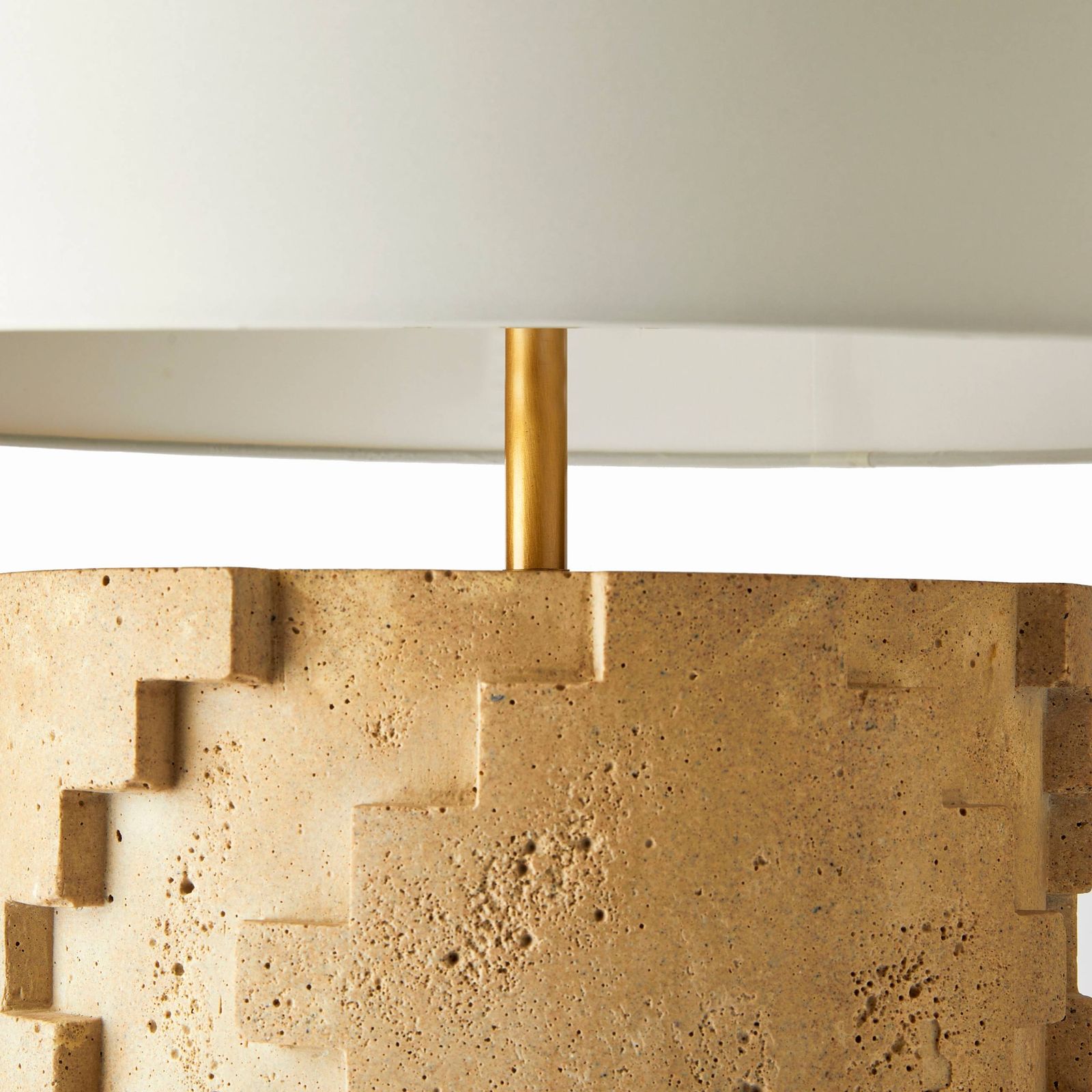 Arteriors Настольная лампа Cornwall от Arteriors — в интерьере