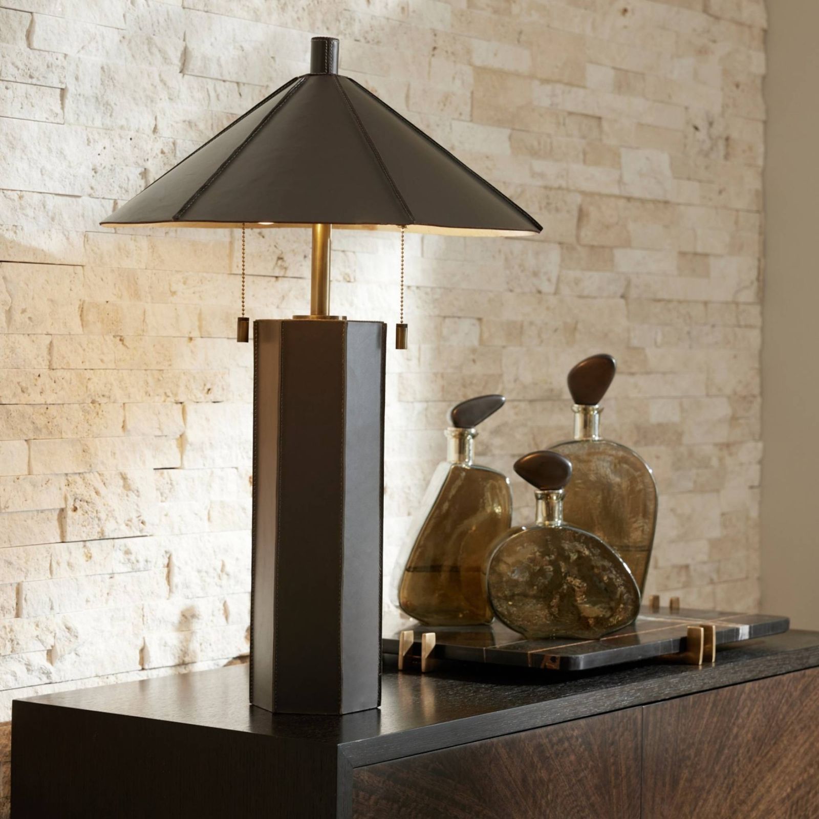 Arteriors Настольная лампа Cantrell от Arteriors — в интерьере