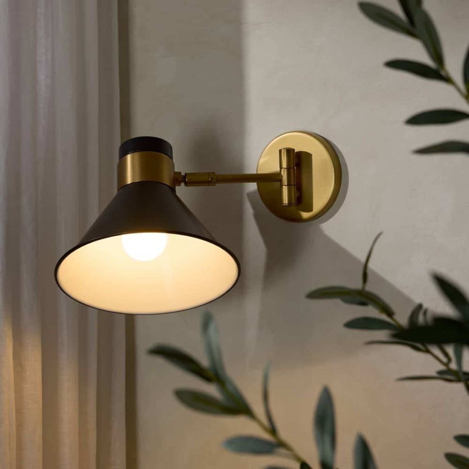Arteriors Бра Lane от Arteriors — в интерьере