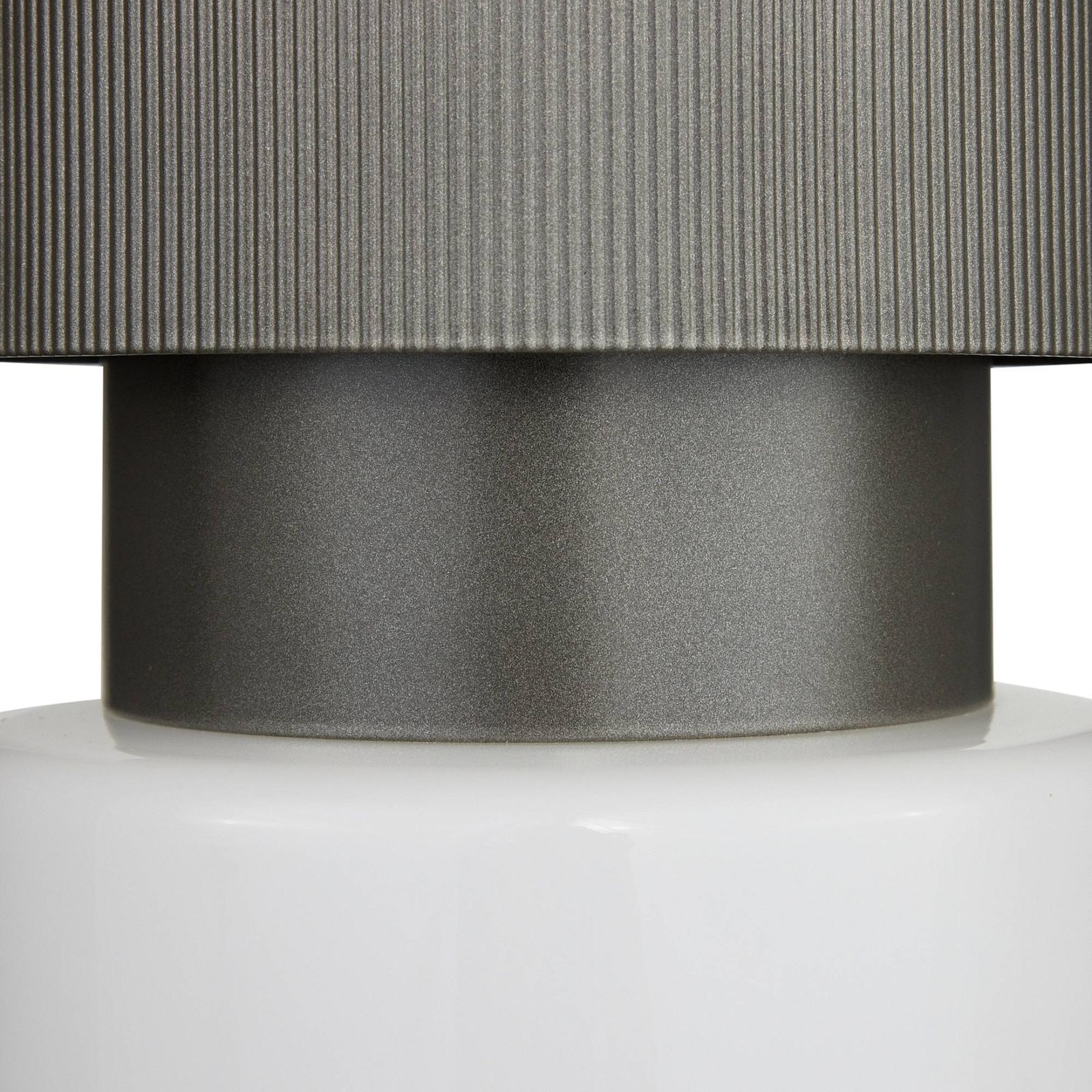 Arteriors Садово-парковый светильник Crawford от Arteriors — в интерьере