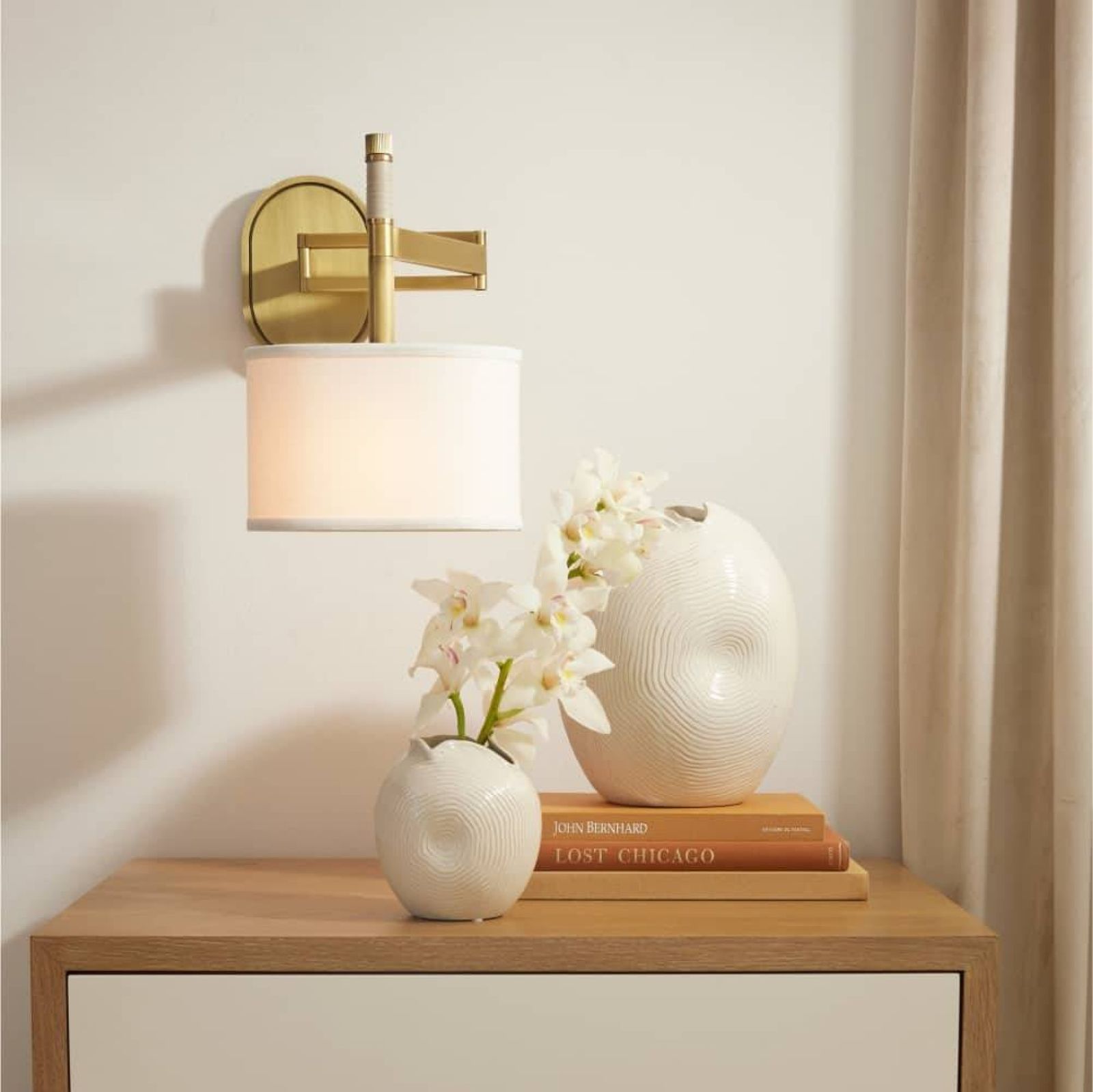 Arteriors Бра Stitch от Arteriors — в интерьере
