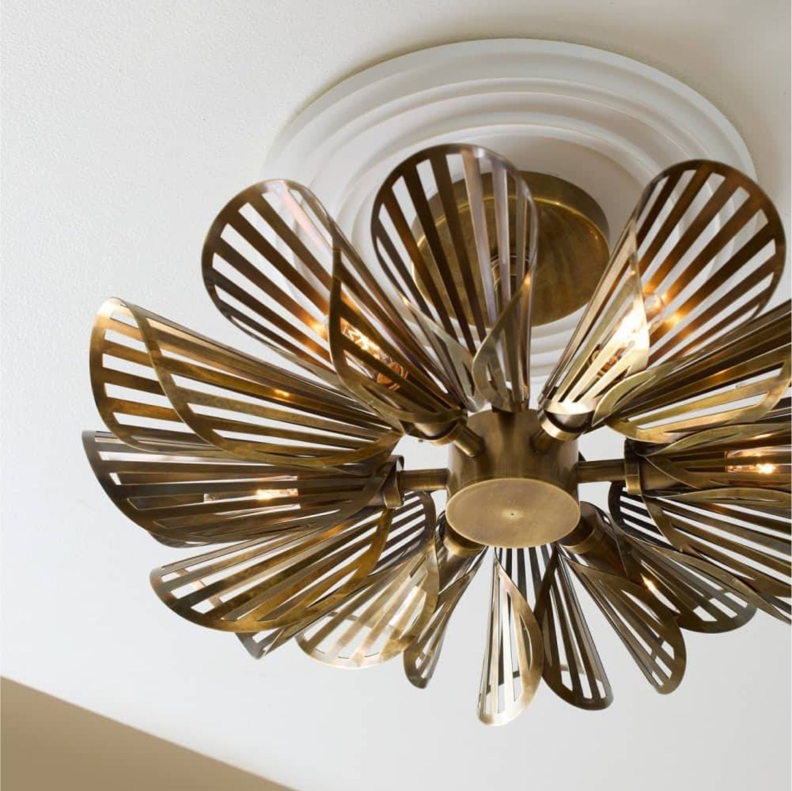 Arteriors Потолочный светильник Francesca от Arteriors — в интерьере