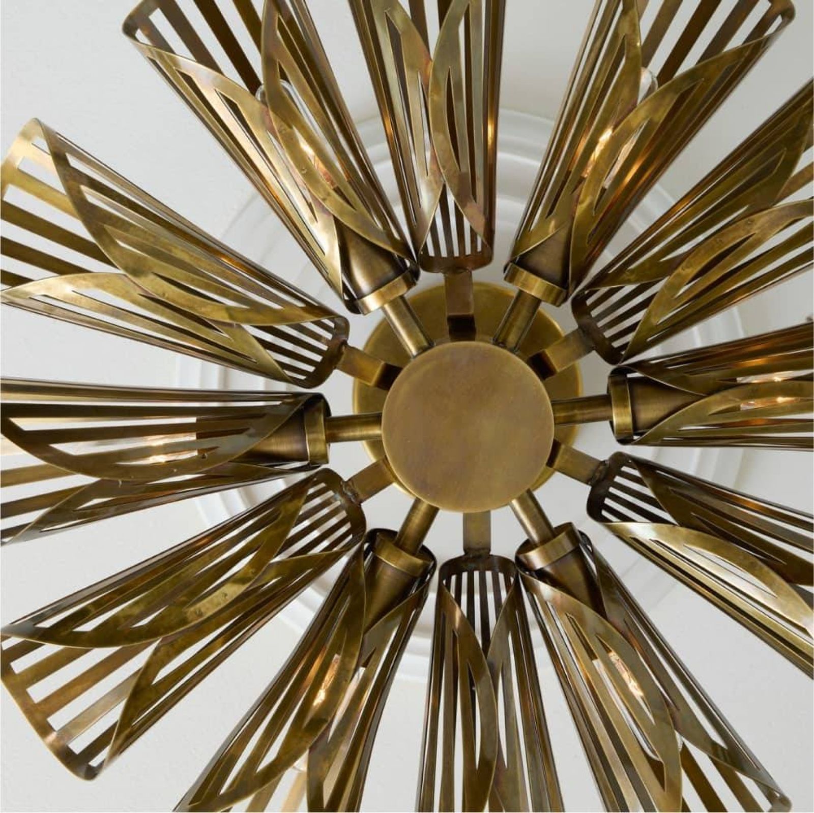 Arteriors Потолочный светильник Francesca от Arteriors — в интерьере