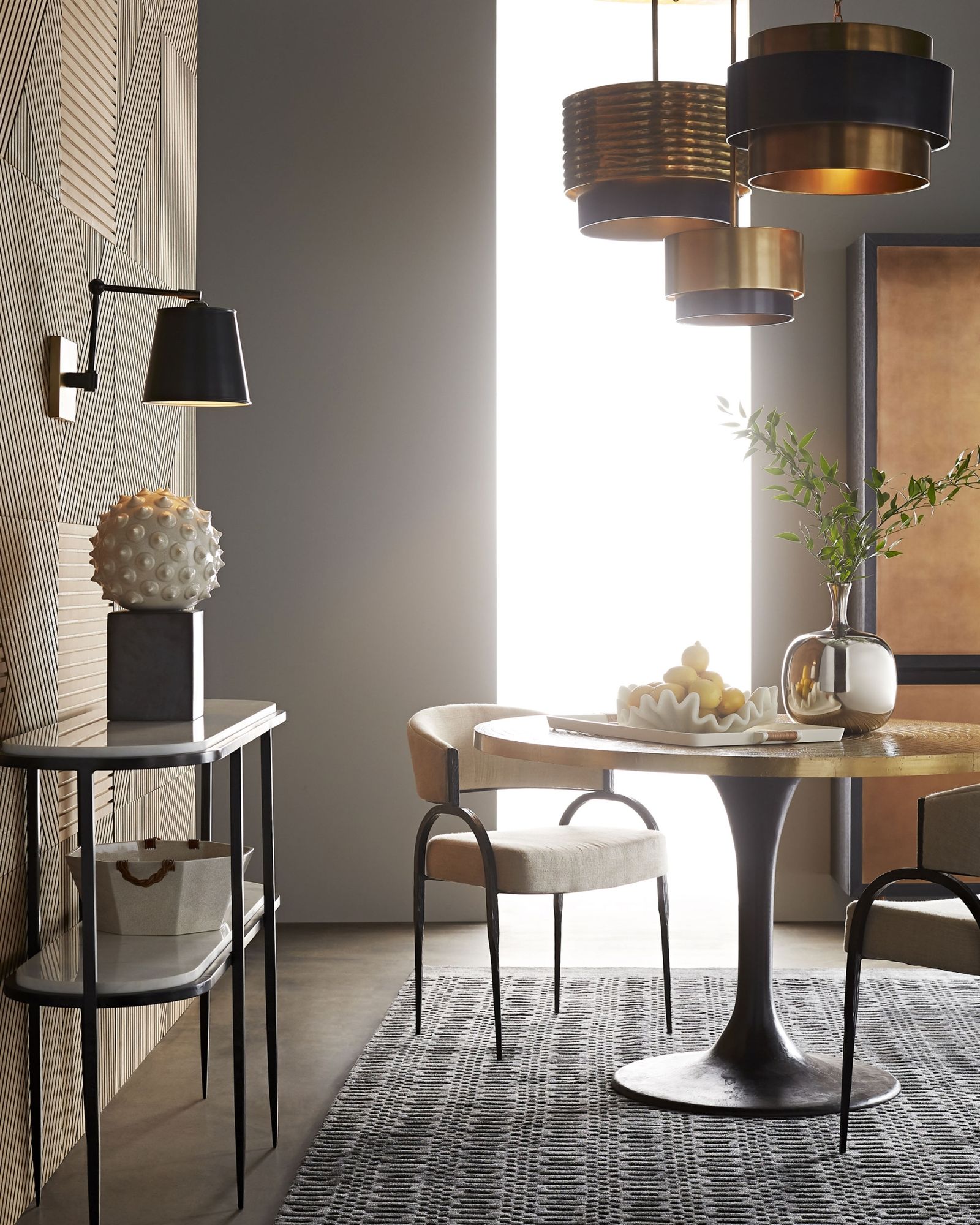Arteriors Подвесной светильник Nolan Small от Arteriors — в интерьере