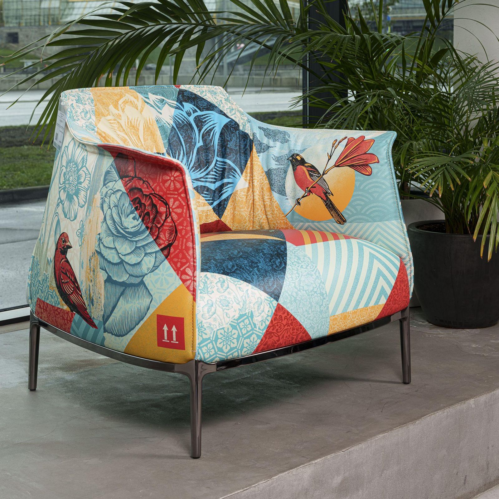 Poltrona Frau Кресло Archibald Delicate Balance Limited Edition от Poltrona Frau — в интерьере