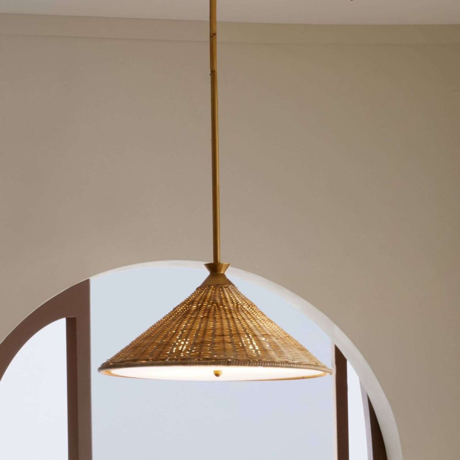 Arteriors Подвесной светильник Terrace от Arteriors — в интерьере