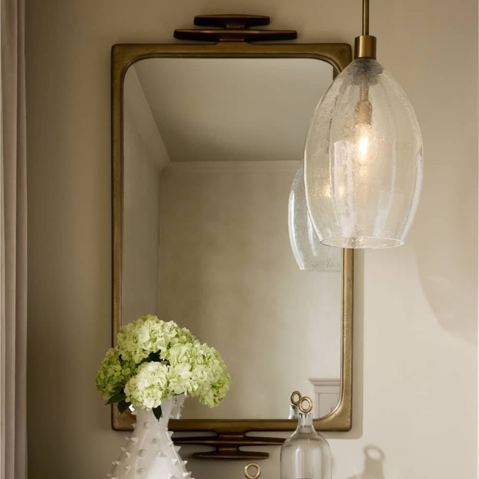 Arteriors Подвесной светильник Hilary от Arteriors — в интерьере