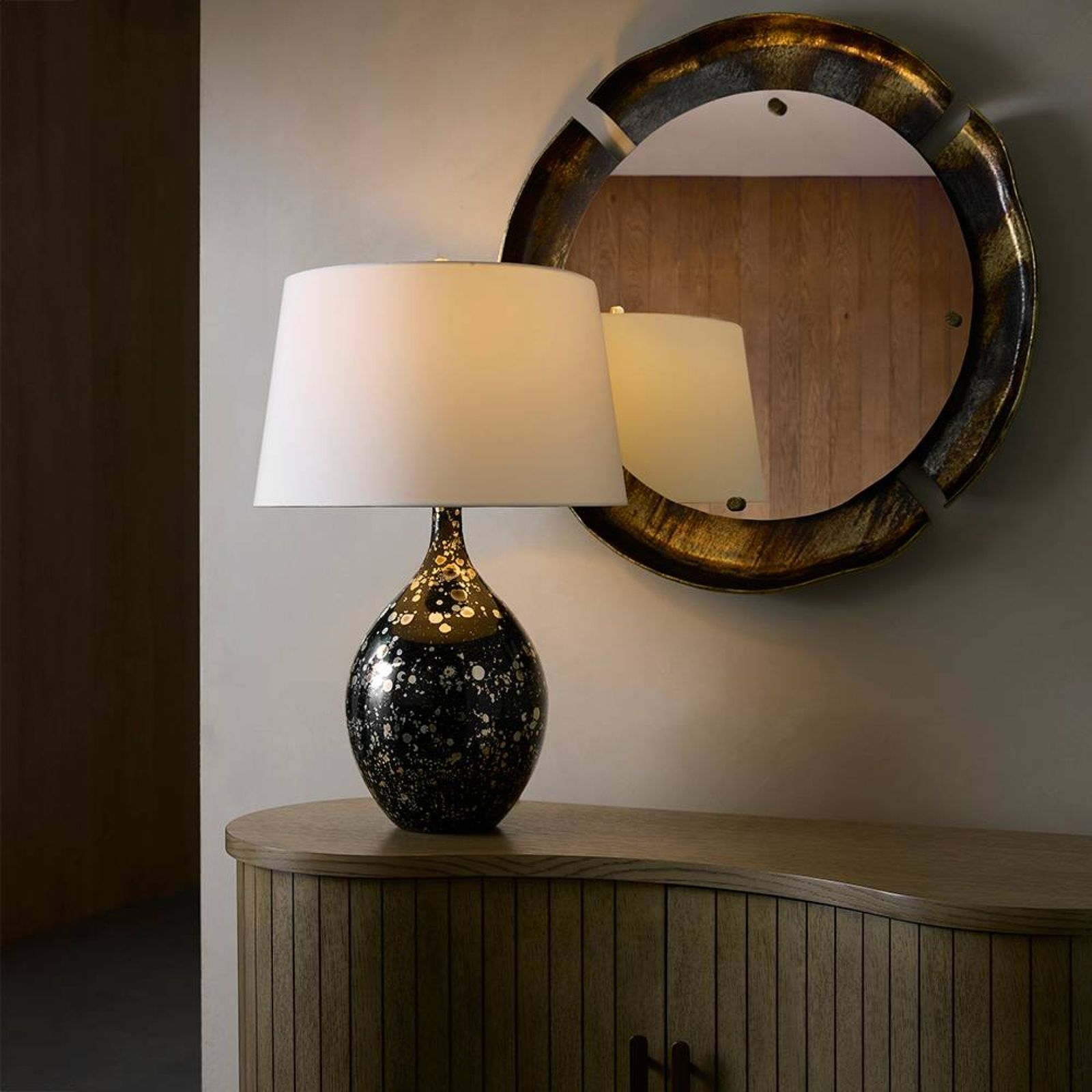 Arteriors Настольная лампа Flynn от Arteriors — в интерьере