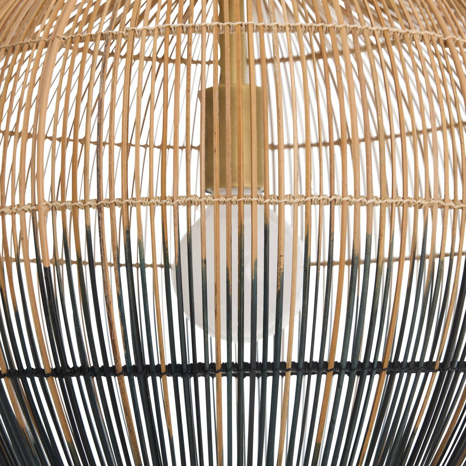 Arteriors Подвесной светильник Swami Mini от Arteriors — в интерьере