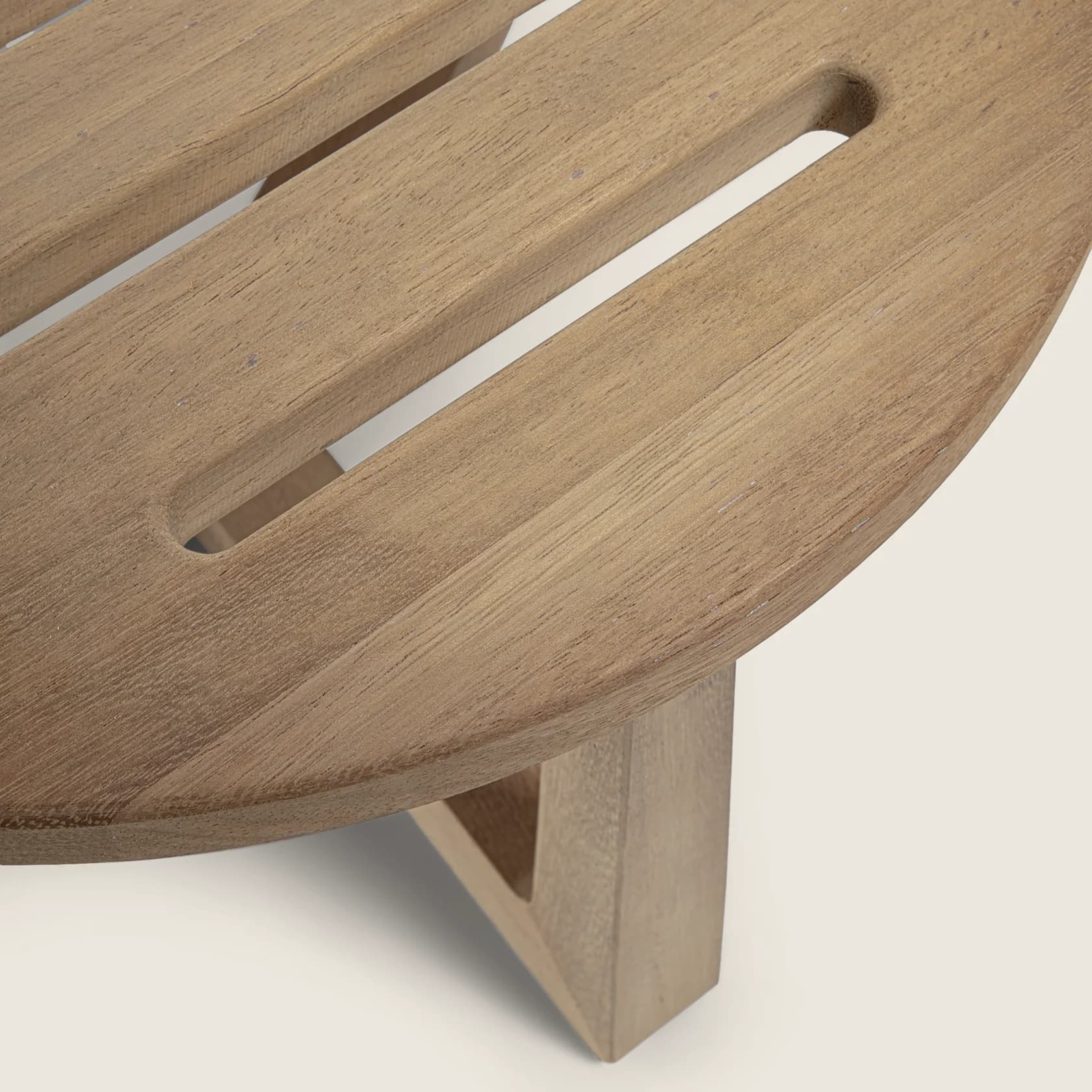 Flexform Уличный журнальный столик Jiff Outdoor от Flexform — в интерьере