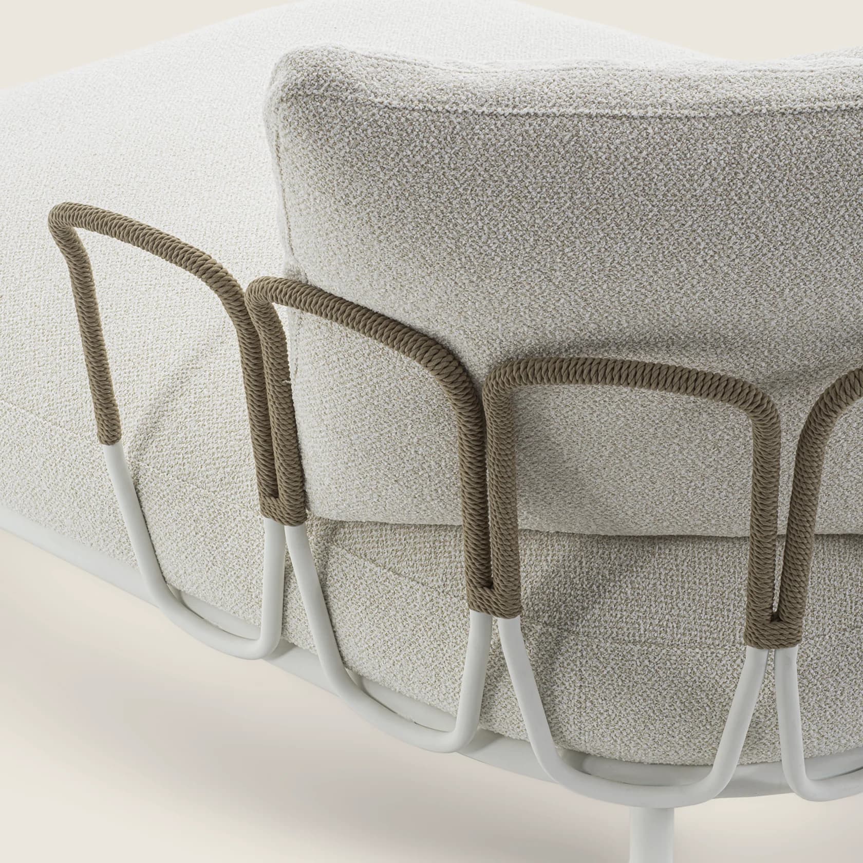 Flexform Уличный угловой диван Margheri от Flexform — в интерьере
