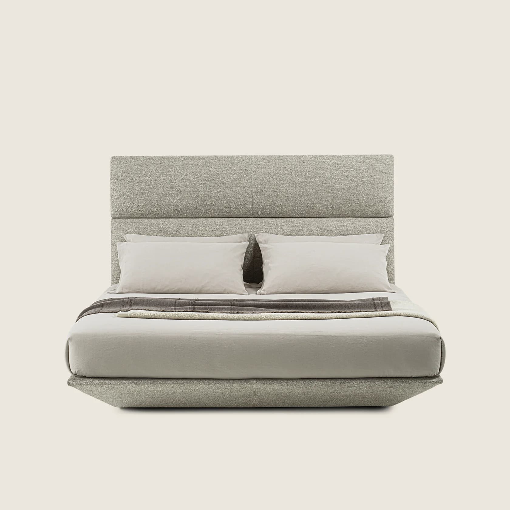 Flexform Кровать Loungescape от Flexform — в интерьере
