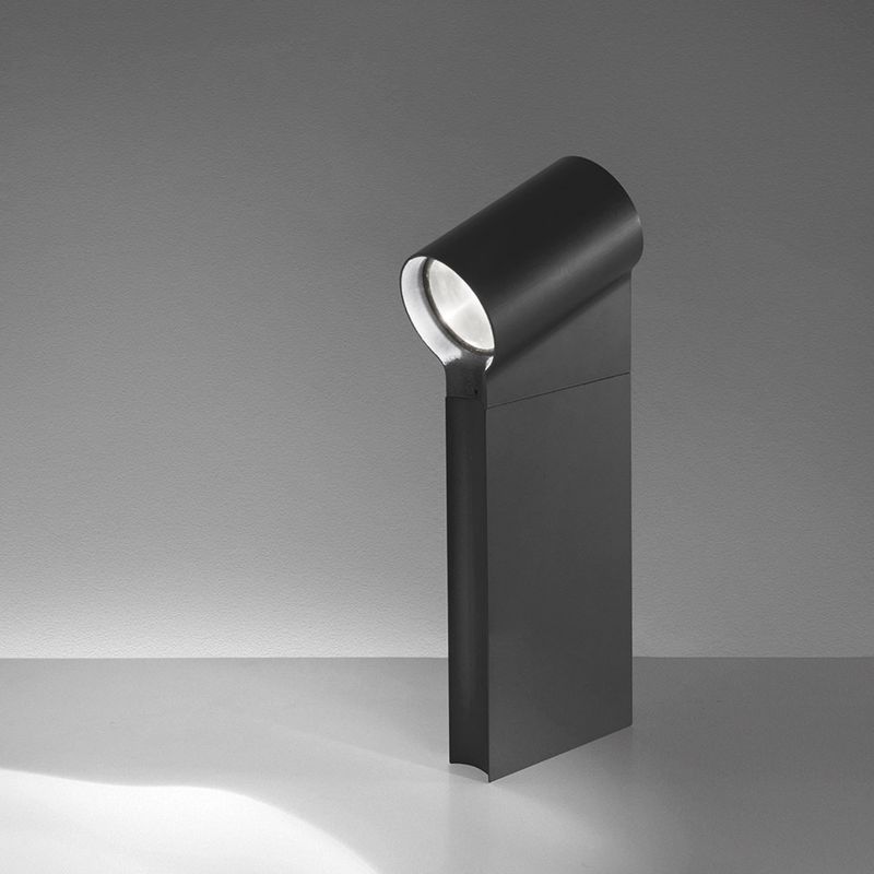 Artemide Уличный светильник Oblique от Artemide — в интерьере