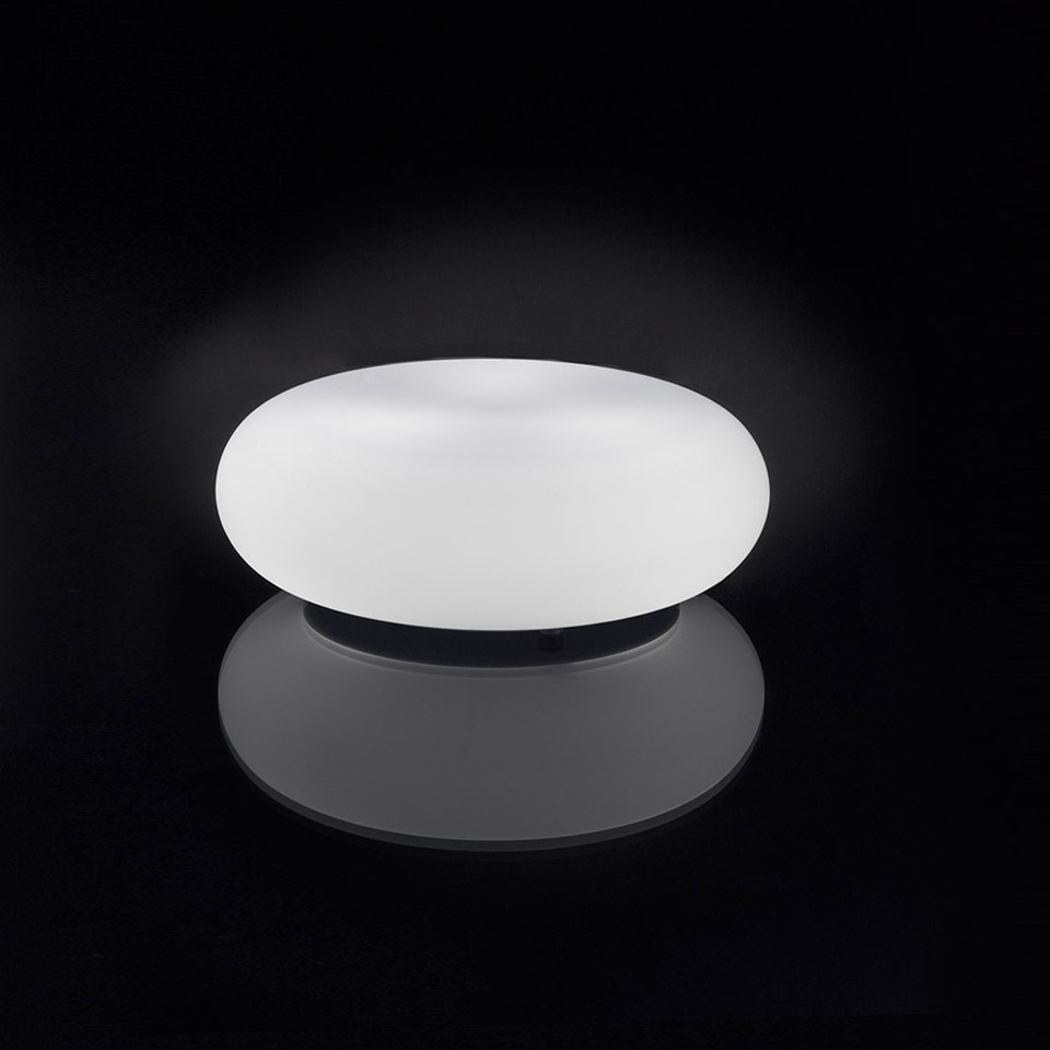 Artemide Настольная лампа Itka от Artemide — в интерьере