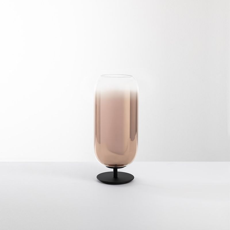 Artemide Настольная лампа Gople от Artemide — в интерьере