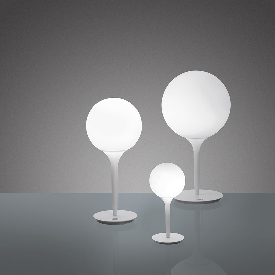 Artemide Настольная лампа Castore от Artemide — в интерьере