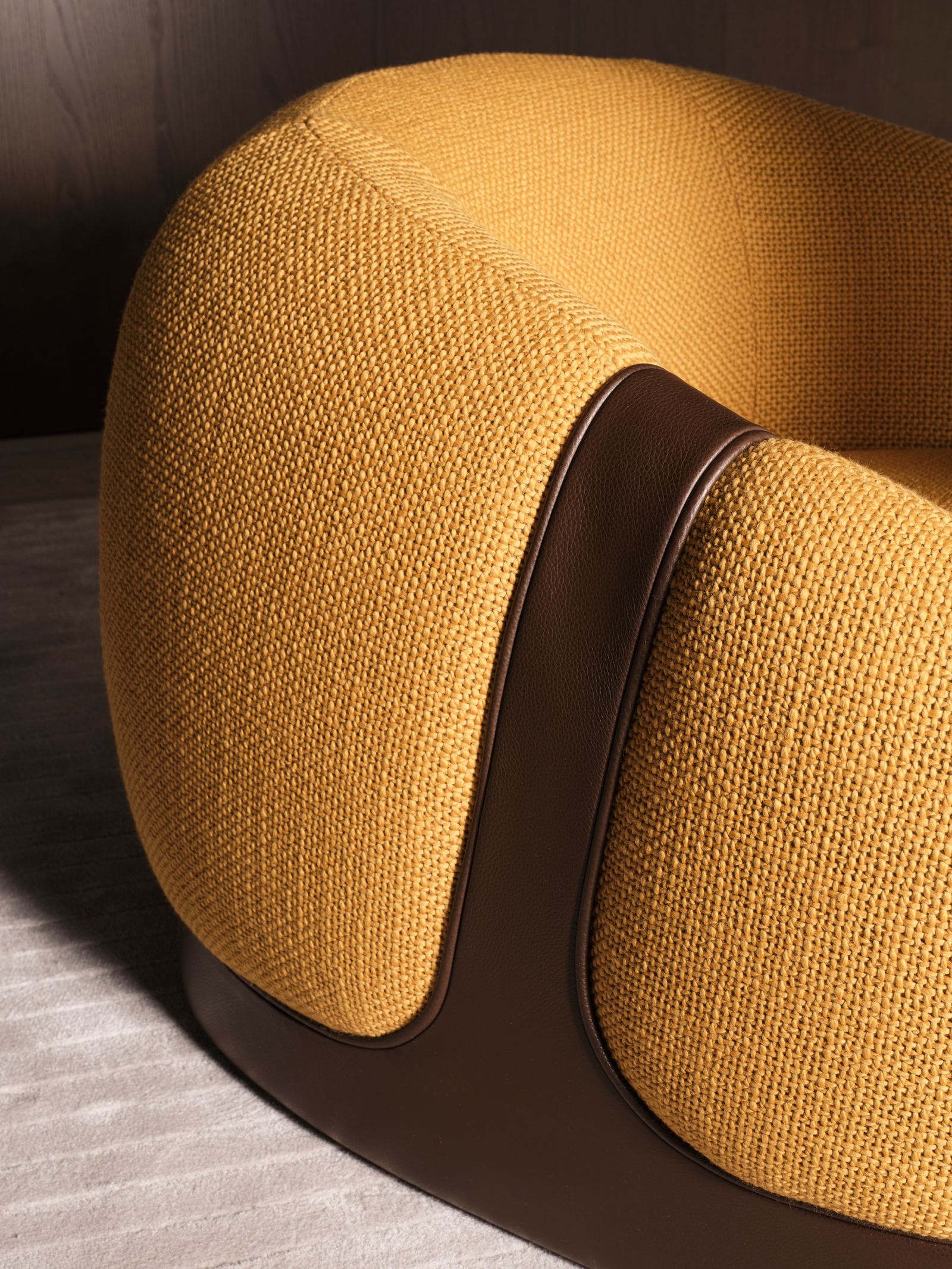 Molteni&C Кресло Corsetto от Molteni & C — в интерьере