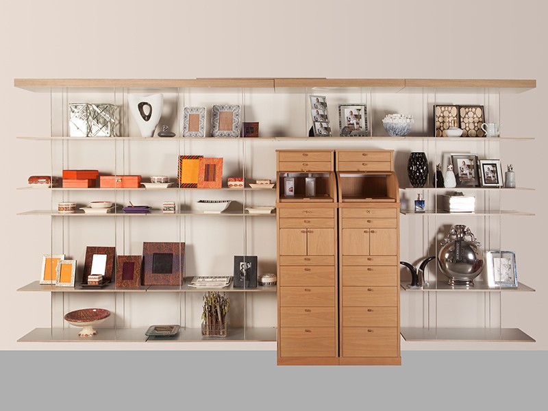 Molteni&C Композиция из стеллажей Graduate от Molteni & C — в интерьере