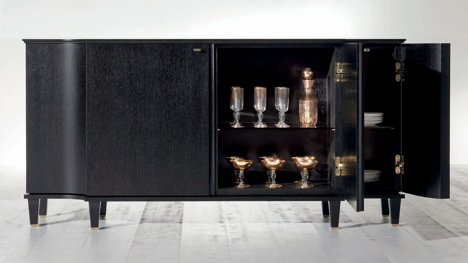 Opera Contemporary Креденция Desire 41019 от Opera Contemporary — в интерьере
