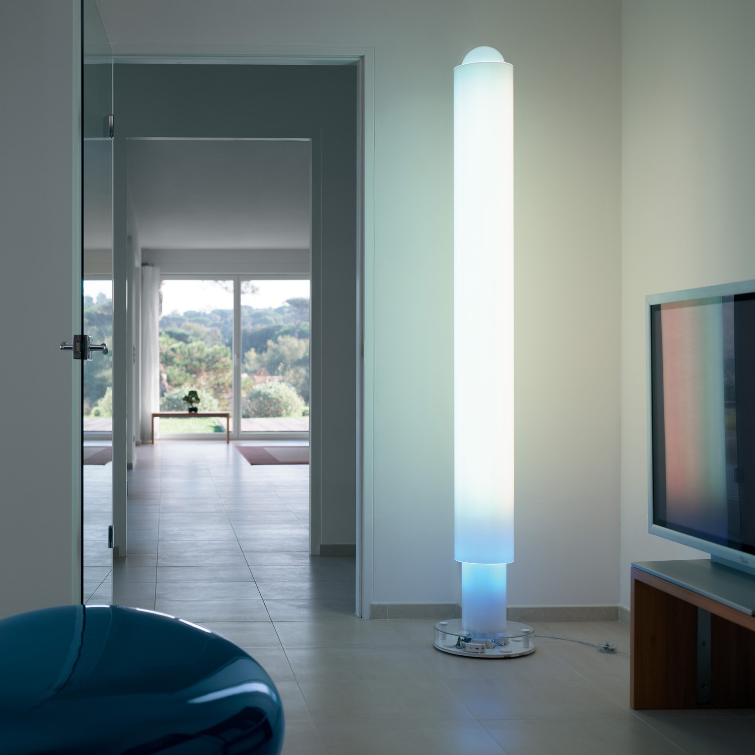 Artemide Торшер METACOLOR от Artemide — в интерьере