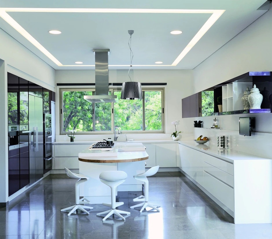Kartell Барный стул Spoon от Kartell — в интерьере