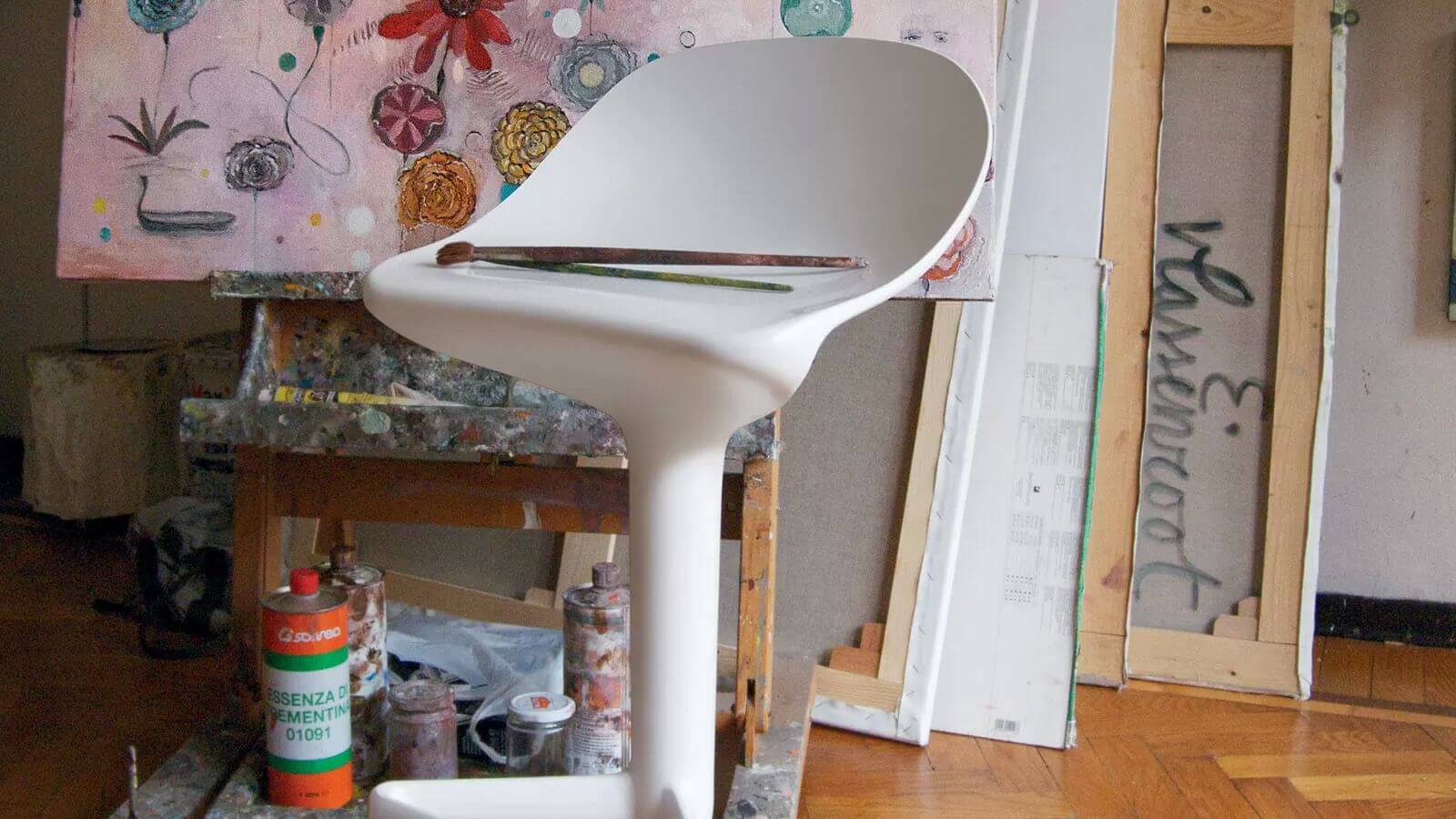 Kartell Барный стул Spoon от Kartell — в интерьере