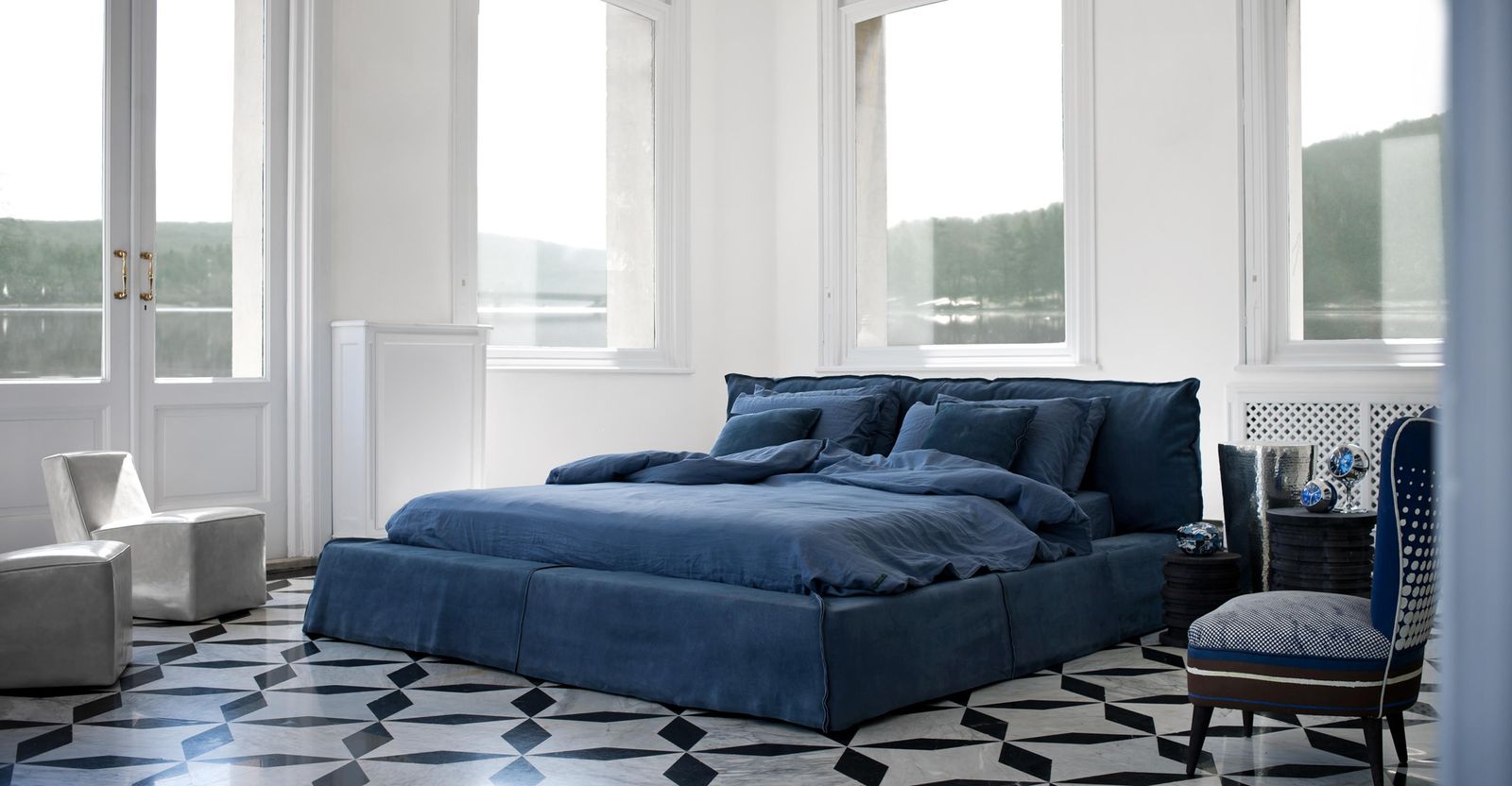 Baxter Кровать Paris Bo.H Siberia от Baxter — в интерьере