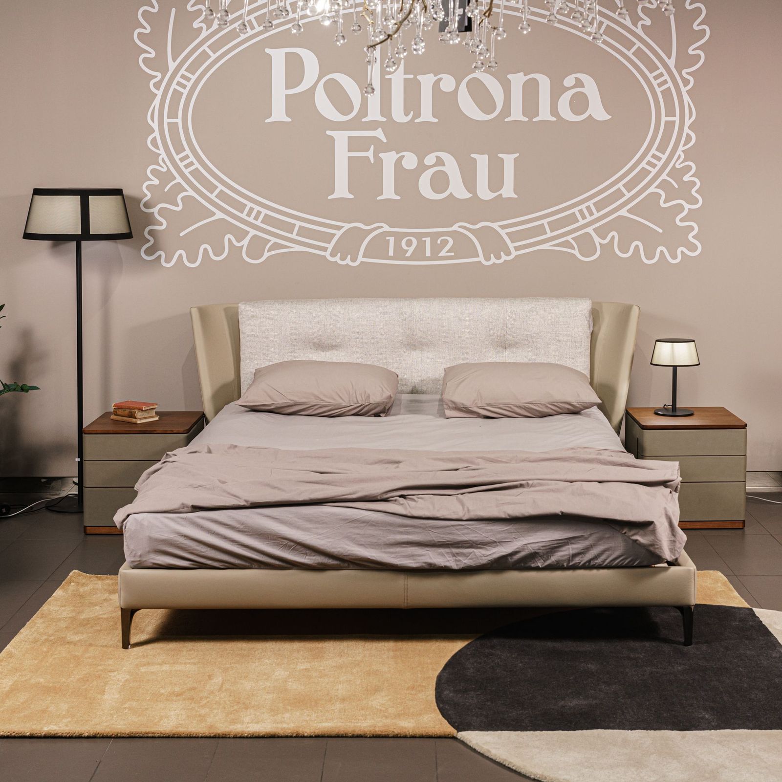 Poltrona Frau Кровать Bretagne Shine / Pelle Maggese от Poltrona Frau — в интерьере