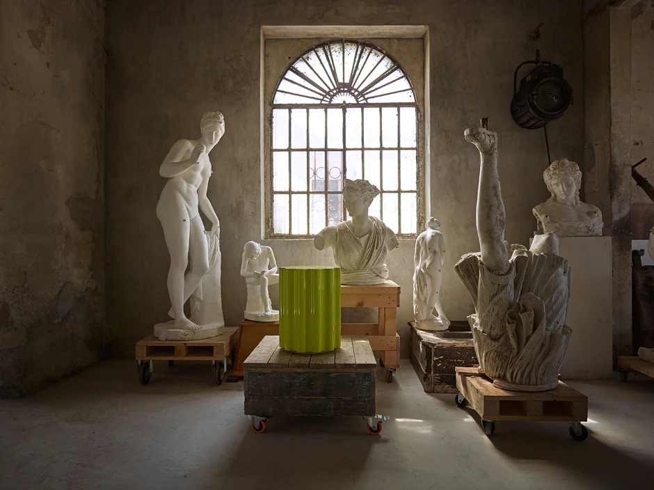 Kartell Ваза Calice от Kartell — в интерьере