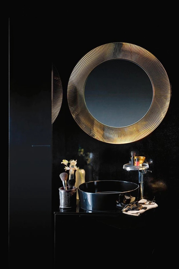 Kartell Зеркало All Saints green от Kartell — в интерьере