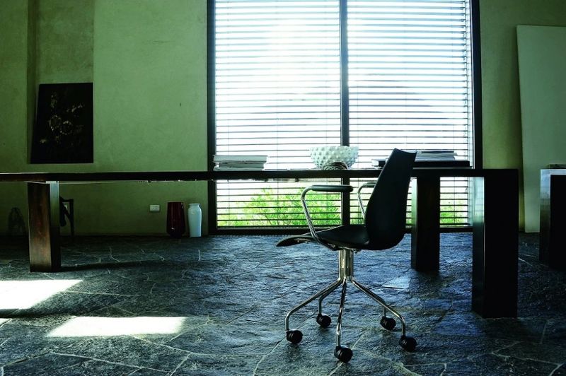 Kartell Рабочее кресло Maui от Kartell — в интерьере