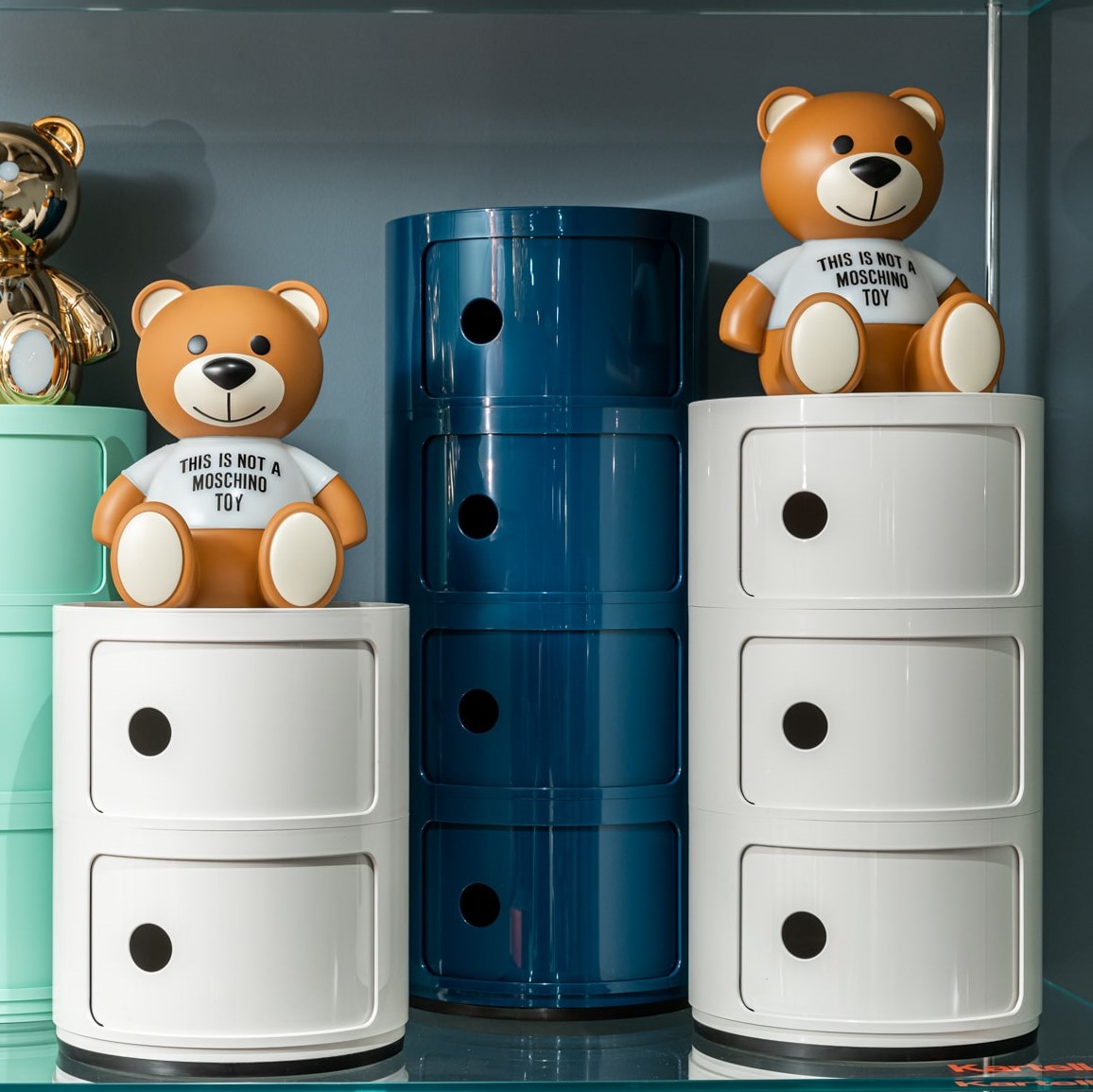 Kartell Прикроватная тумбочка Componibili White (3 секции) Glossy / Matt от Kartell — в интерьере