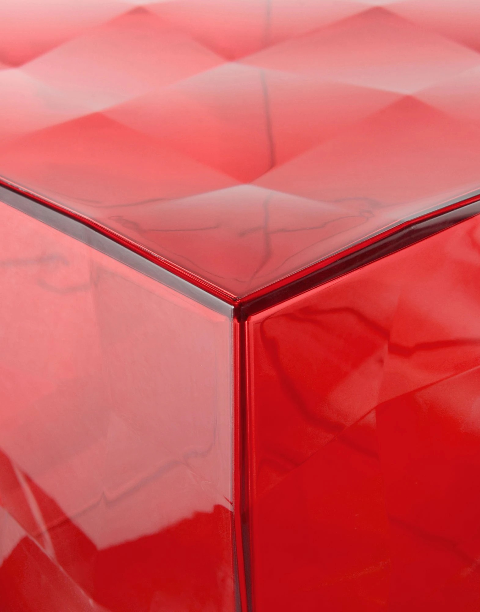 Kartell Прикроватная тумбочка Optic от Kartell — в интерьере