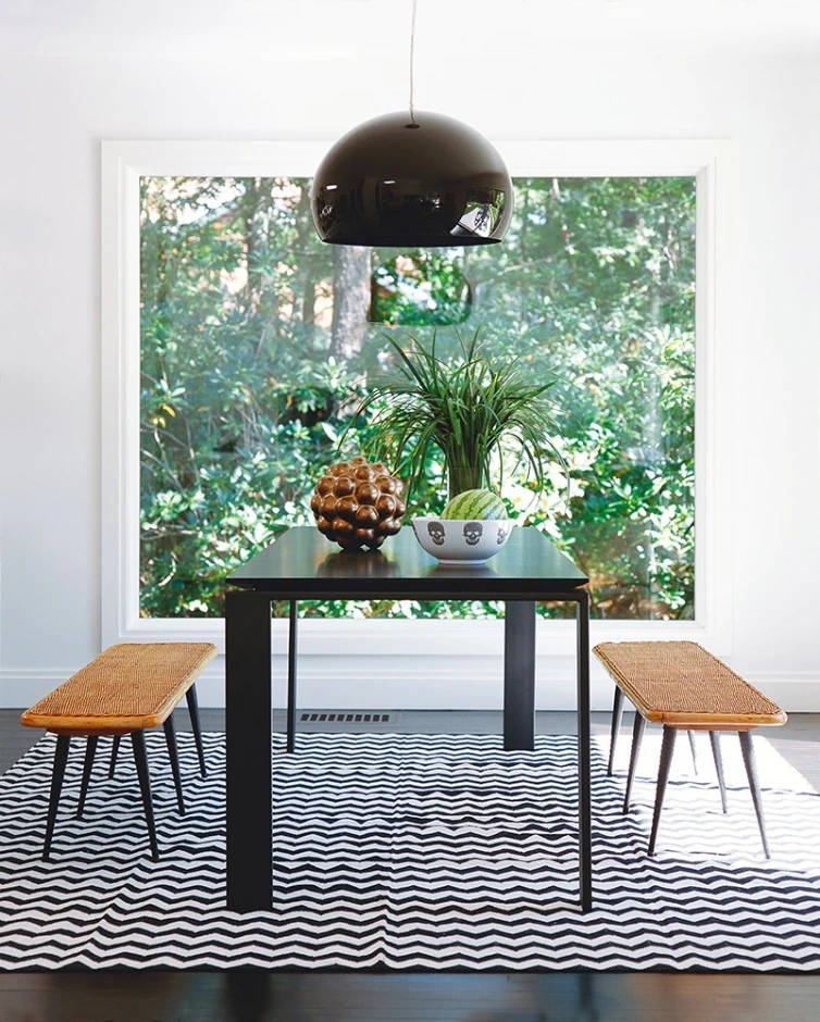 Kartell Стол Four Nature Tundra / Black от Kartell — в интерьере